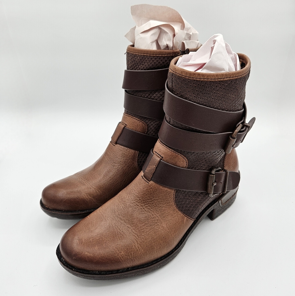 Sofft Aldina Bootie size 8 Brown Leather Buckle Boots